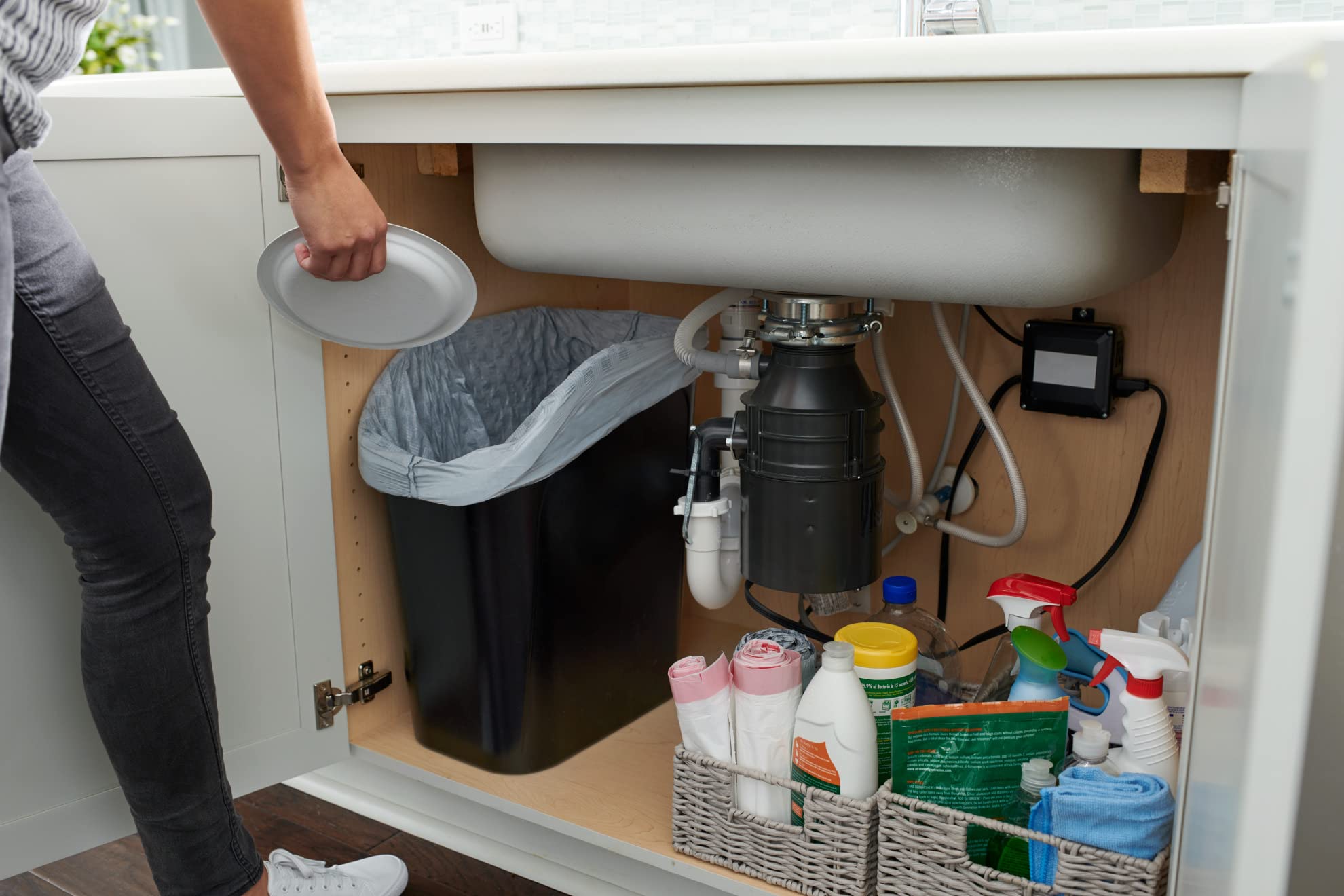 Rubbermaid Undercounter Small Trash Can, 2 Pack Blue and Black for Recycling/Waste, 9.4-Gallon, Fits under Sink/Desk/Cabinet for use in Kitchen/Bathroom/Office - Image 8